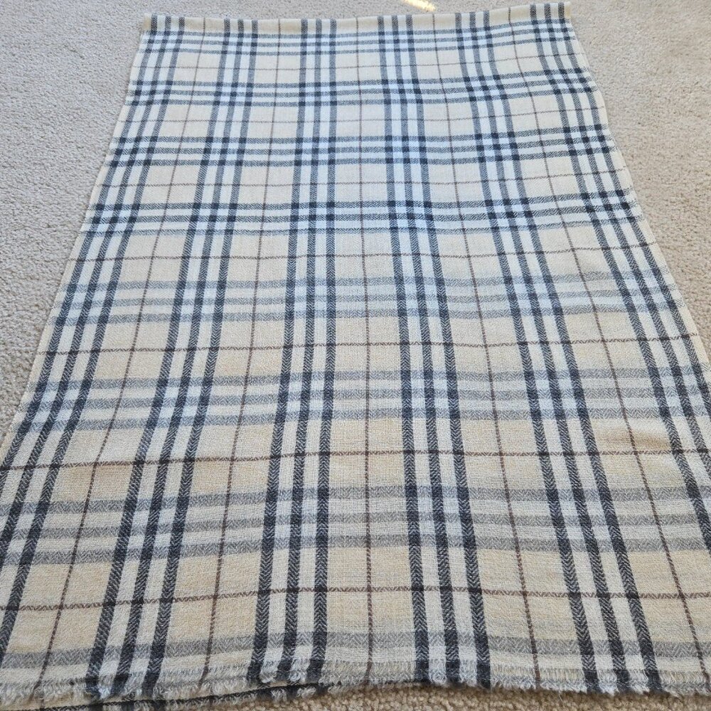 NWOT Cashmere Scarf Tan Plaid Nepal Open Weave Detail at Ends - Picture 9 of 13